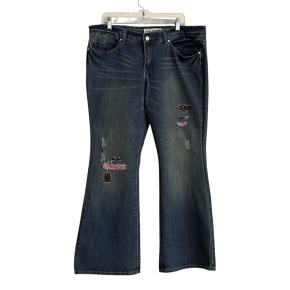 Indigo Saints Bell Bottom Jeans Womens Sz 17 Curvy Mid Rise Patchwork Grunge - Picture 1 of 16